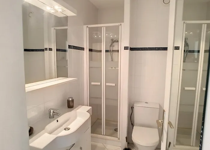 Henri Camille Real Estate - Latour - 150m Martinez Apartment Cannes